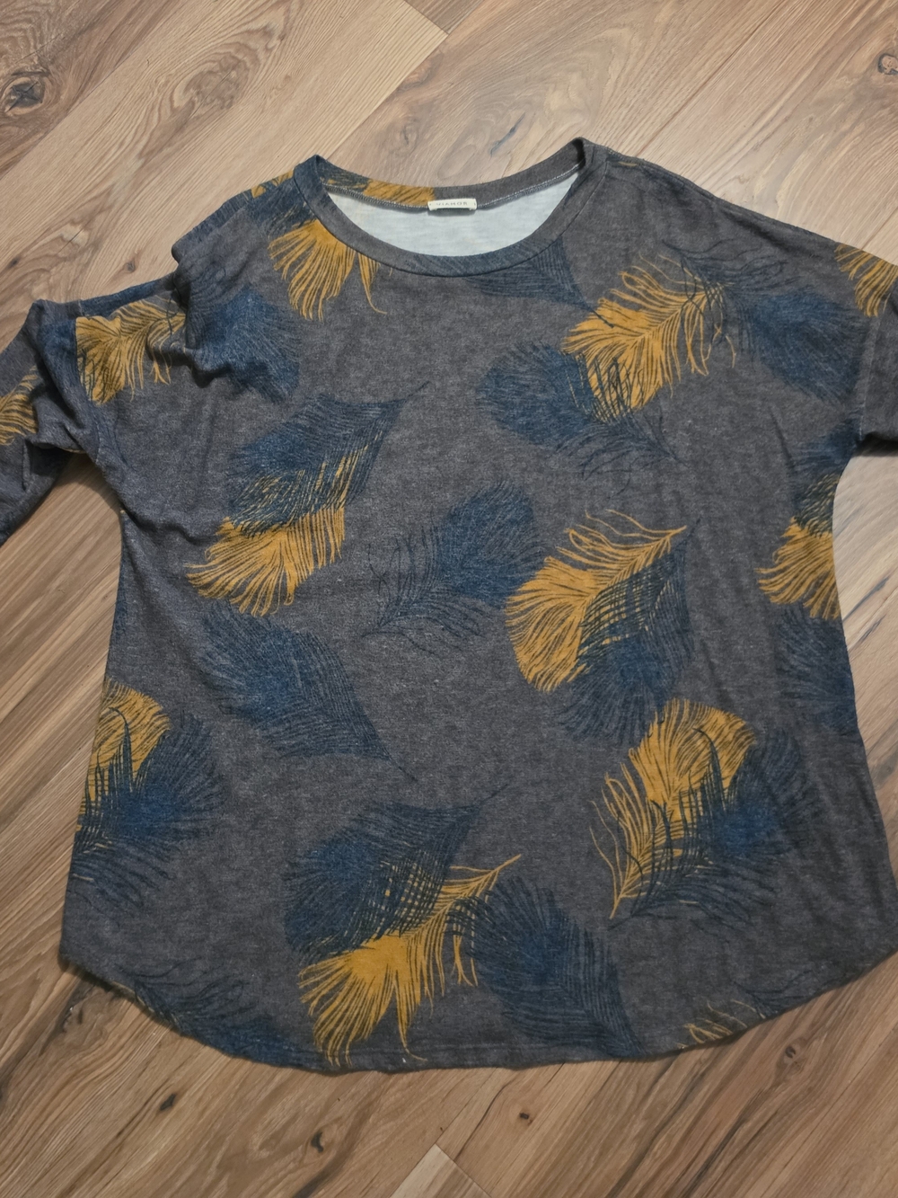 Feather Print Long Sleeve Top in Charcoal, Mustard & Teal
